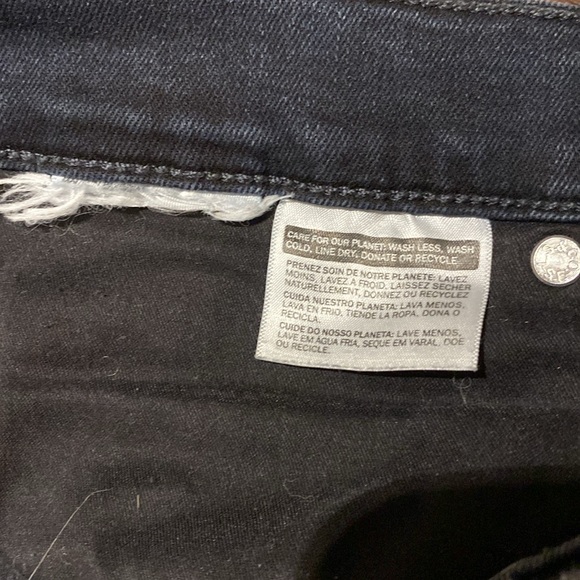 Levi’s Shaping Skinny Jeans — size 31 - Picture 7 of 8